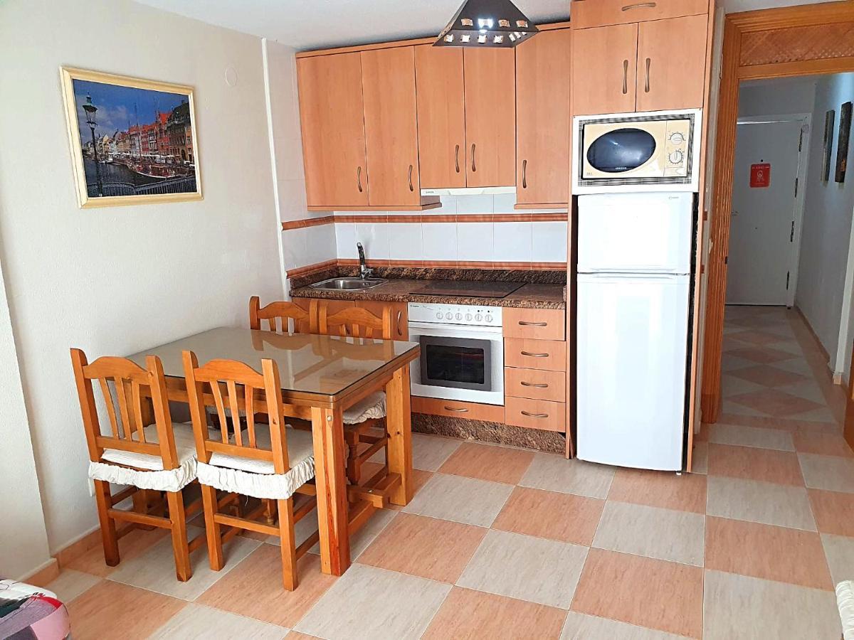 Apartamento Un Dormitorio En Benidorm Exteriör bild