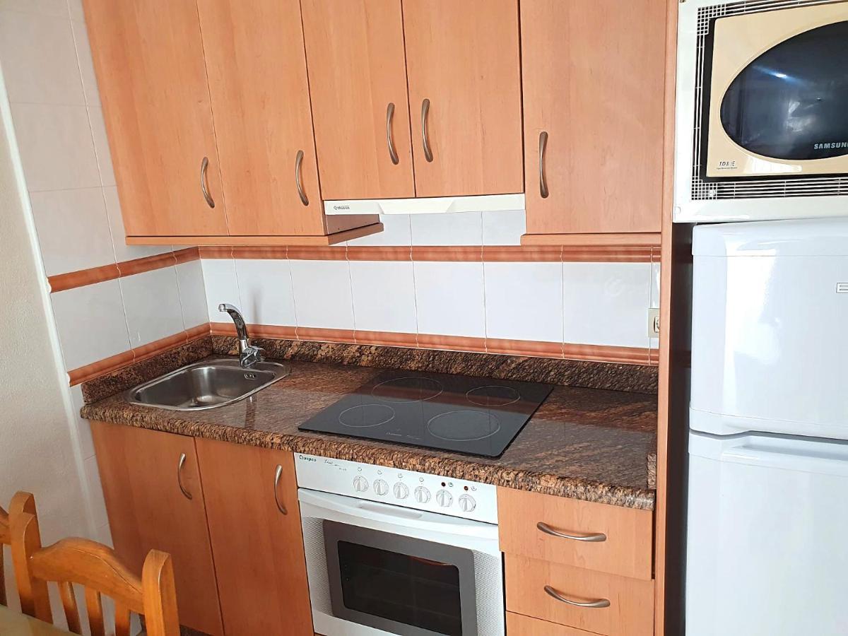 Apartamento Un Dormitorio En Benidorm Exteriör bild